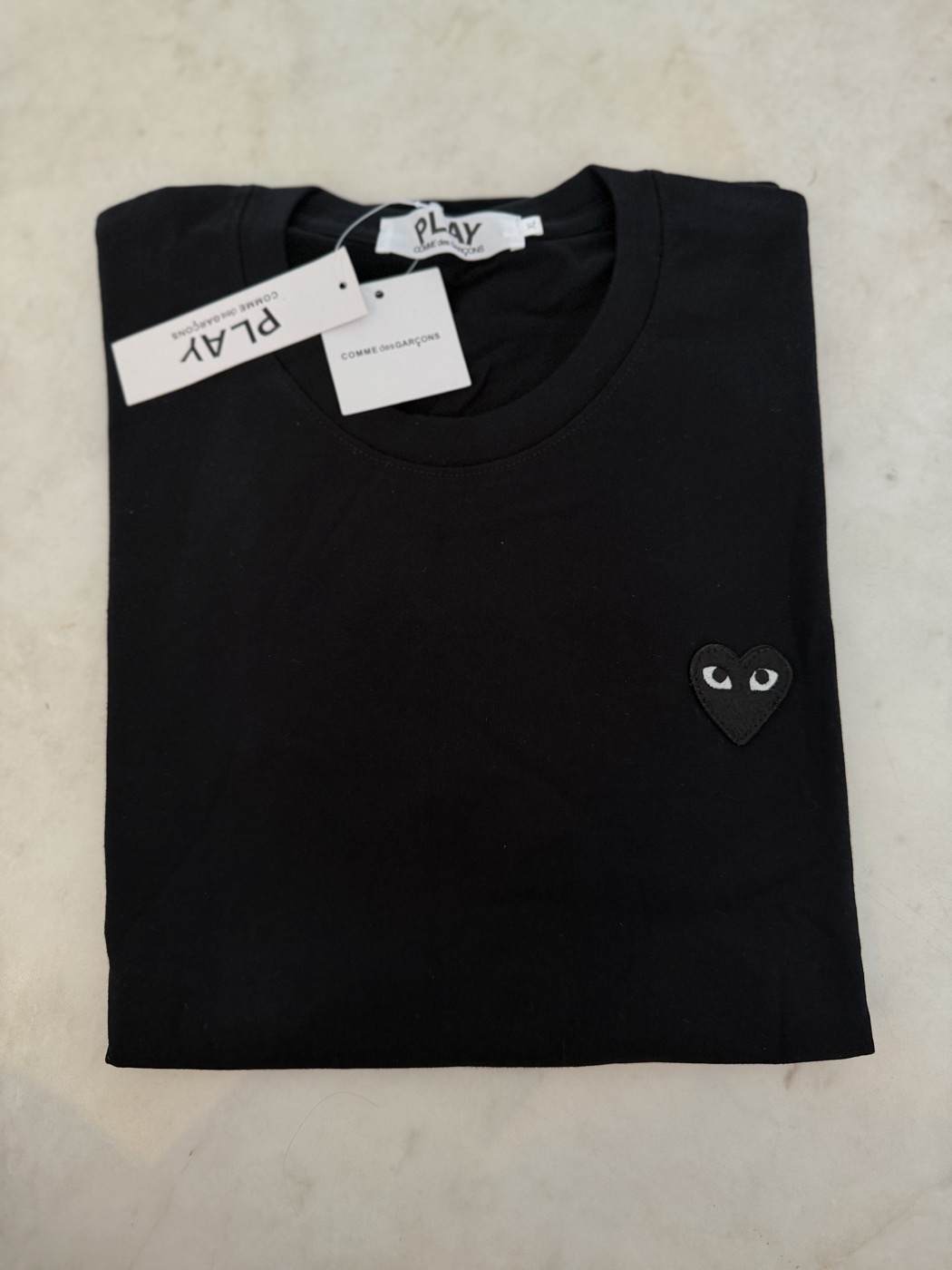 Comme des Garçons (CDG) Coração preto